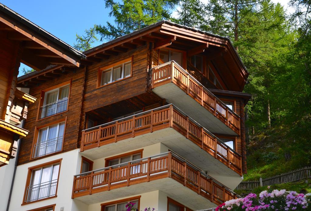 Jaegerhof Serviced Apartements ツェルマット 部屋 写真